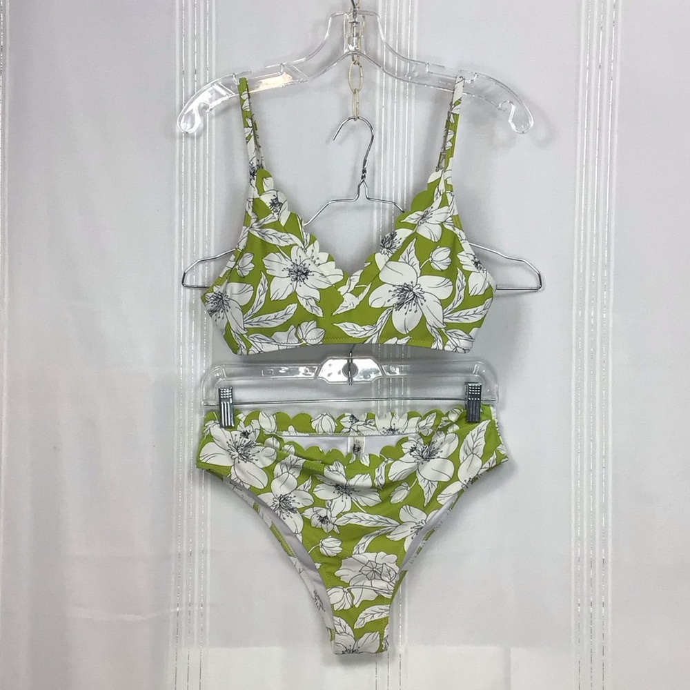 🏝️ Cupshe Scalloped Tropical Floral Bikini Set Sz. Medium